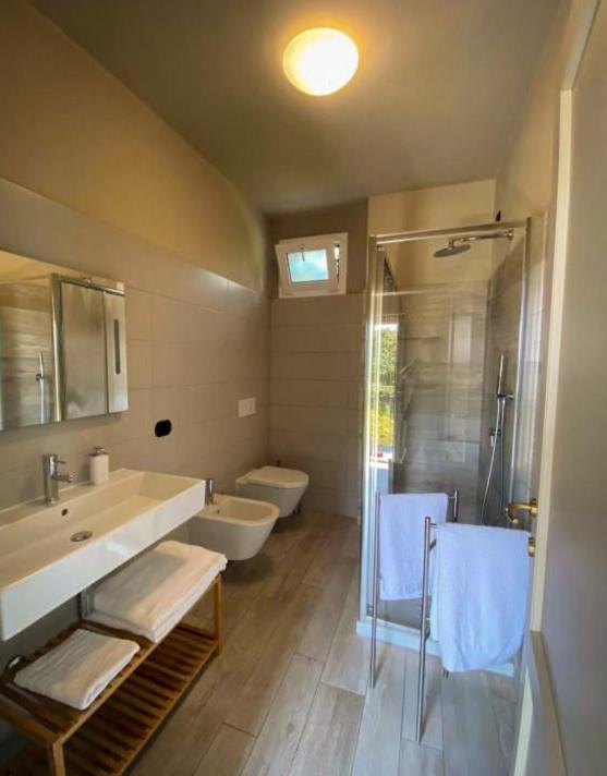 Casale Raffaello B&B Como Albese Con Cassano 외부 사진
